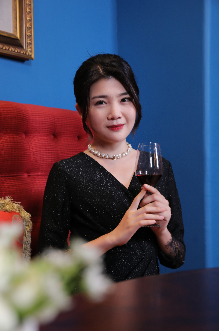 2021.11.26日文藝女酒客圖片(圖1)