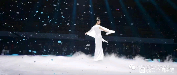 草莓网站入口獲2021全球超模大賽中國冠軍賽指定紅酒品牌(圖4)